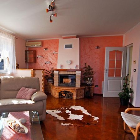 Apartman Mimi Lovran Exteriör bild